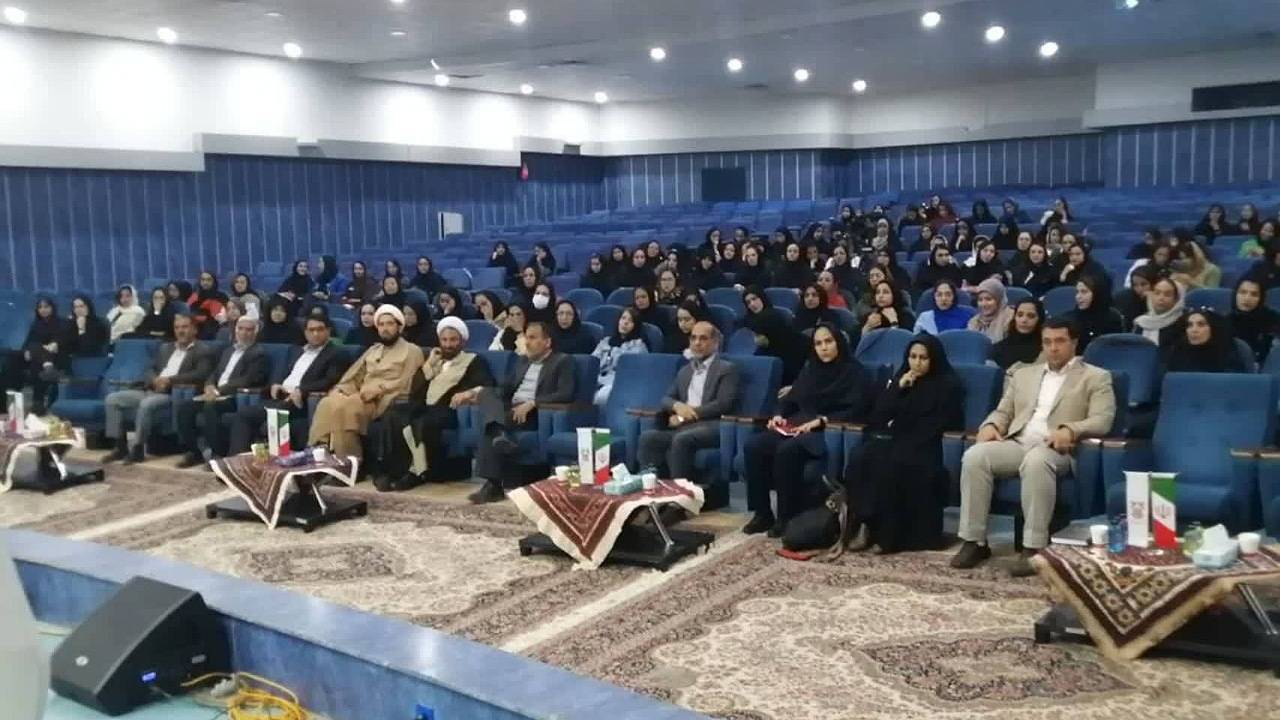 برگزاری دوره تربیت مربیان فرهنگی در شهر سرچشمه