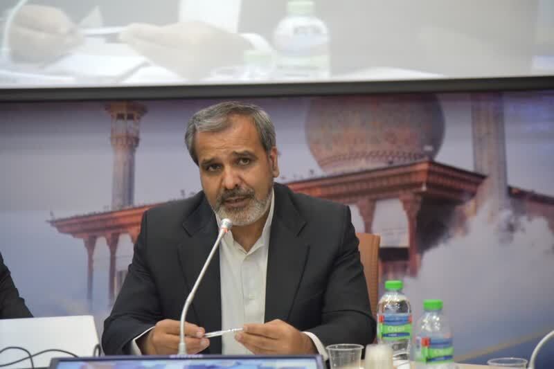 منابع درسی دانشجویان بازنگری شود