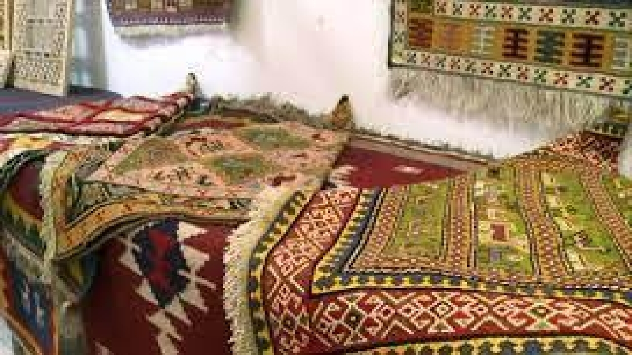 گشایش نمایشگاه صنایع دستی در موزه باستان شناسی شهرکرد
