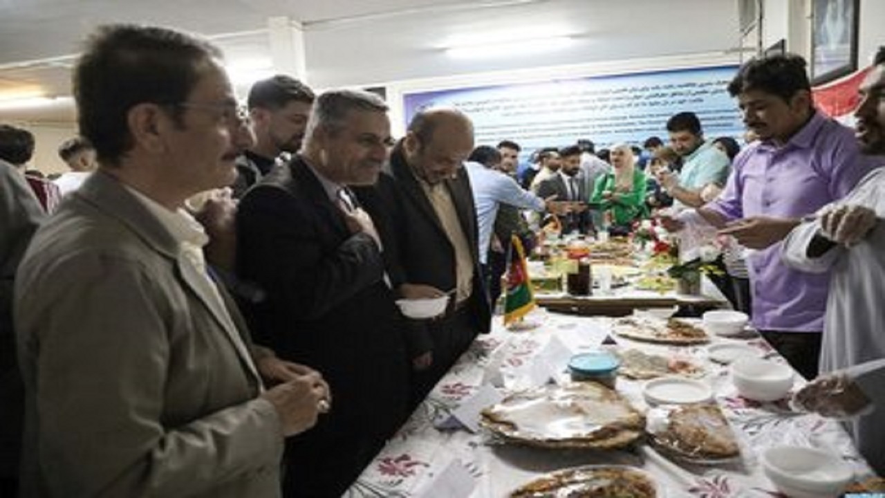 برگزاری جشنواره غذای ملل در دانشگاه بین‌المللی امام خمینی (ره)