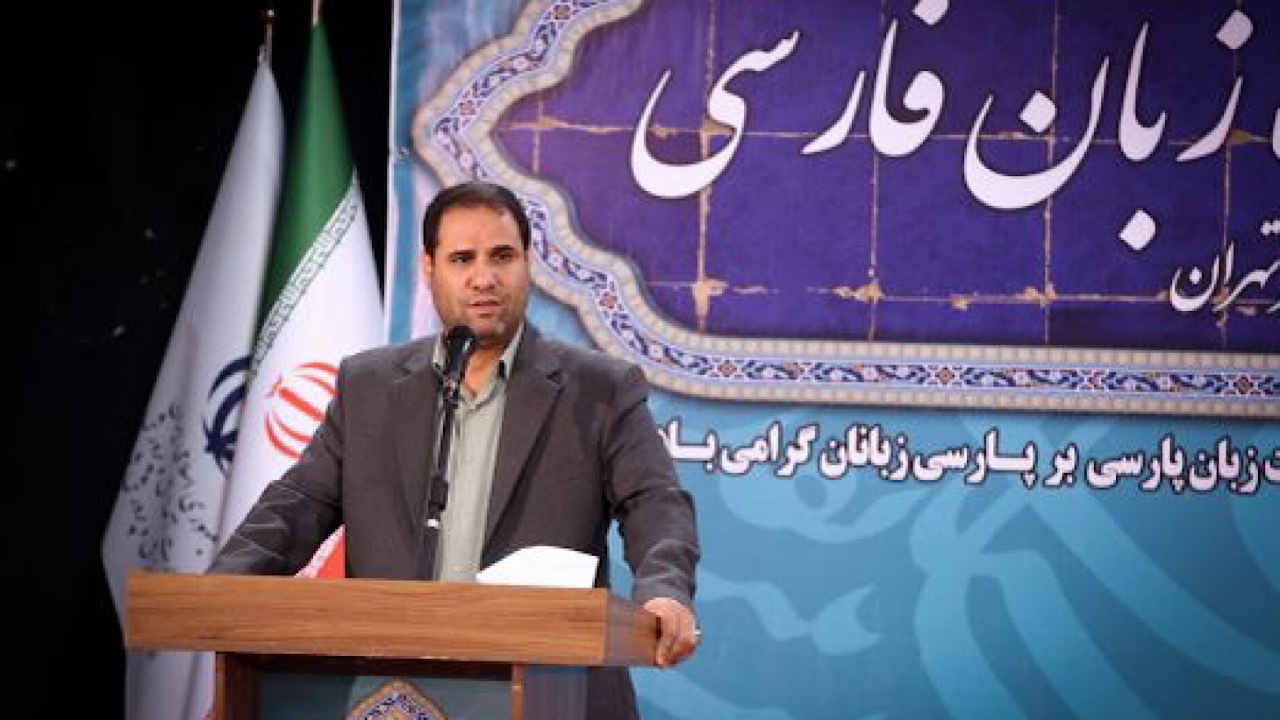 ۱۲۰۰ استاد زبان فارسی در دنیا وجود دارد