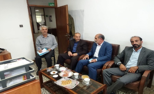 آغاز مبارزه با گیاه مهاجم پالونیا در لنگرود
