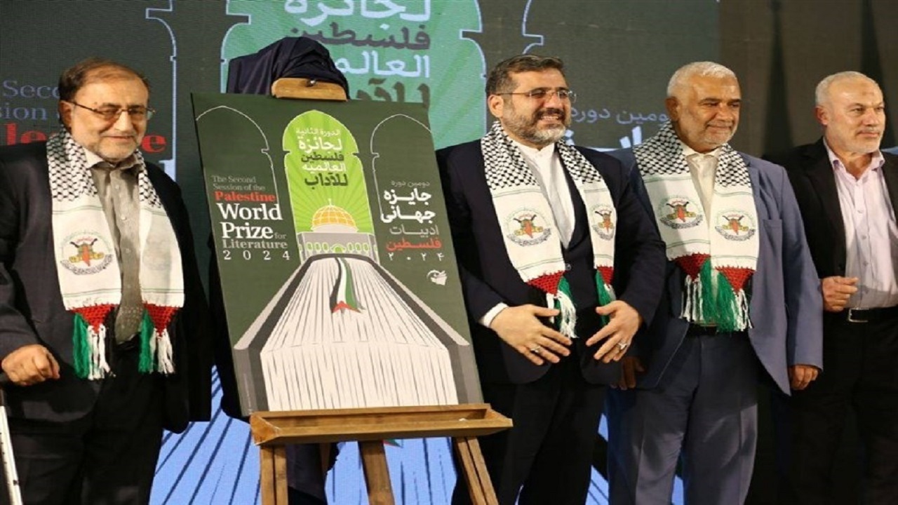 حضور بیش از سه هزار ناشر داخلی و خارجی در نمایشگاه بین المللی کتاب تهران