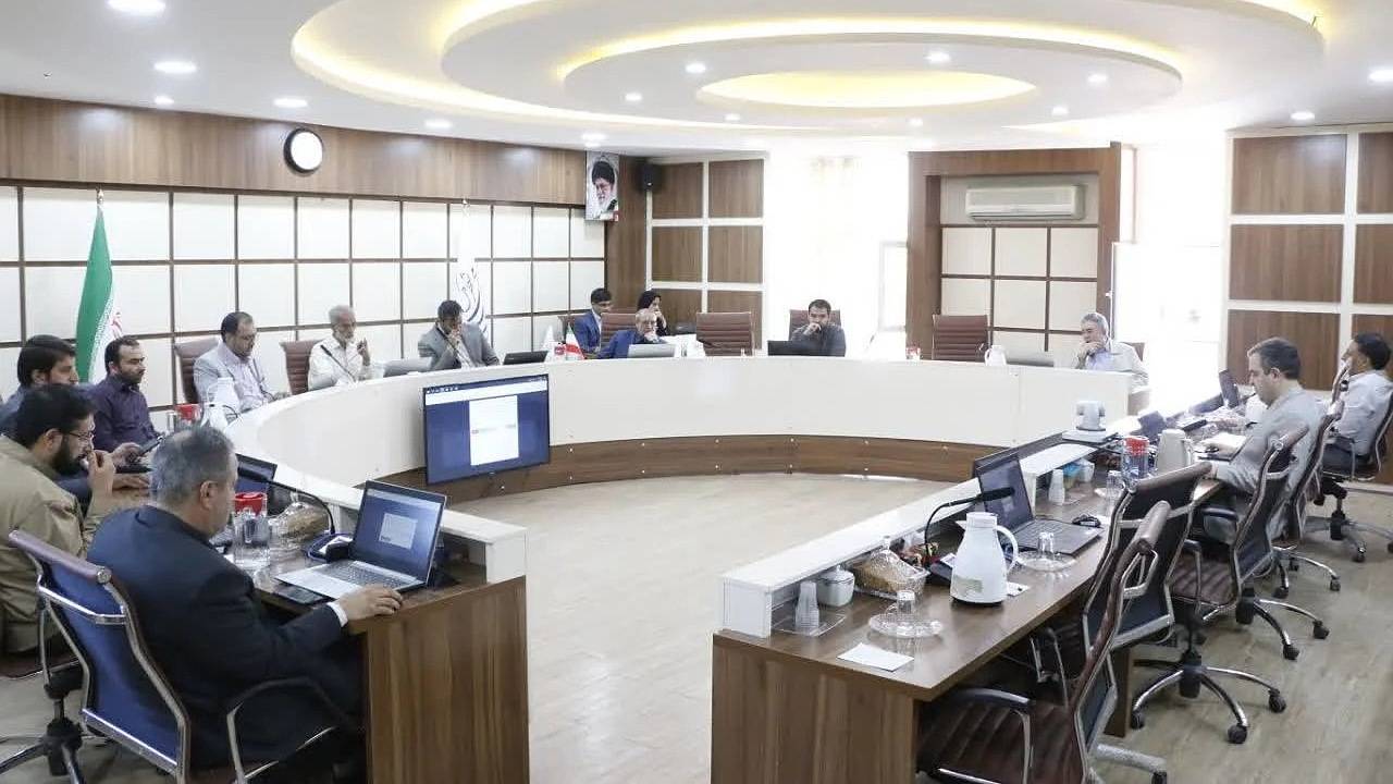 ارتباطات دانشگاه‌ها و صنعت در قالب قانون جهش تولید دانش بنیان توسعه می‌یابد