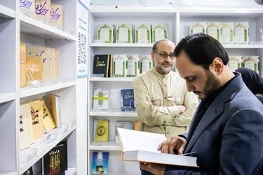 بازدید سخنگوی دولت از نمایشگاه کتاب
