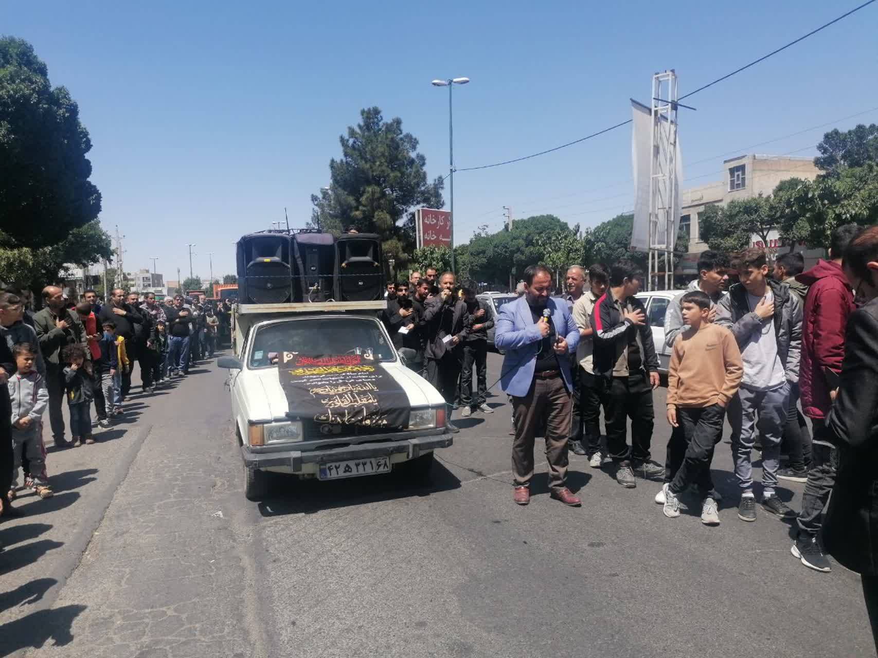 دسته عزاداری در ماهدشت