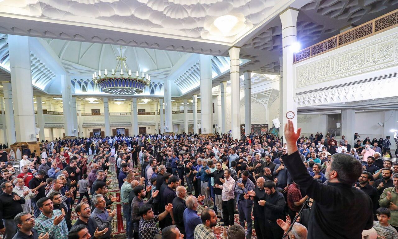 سومین حرم اهل بیت در ایران در سوگ صادق آل عبا (ع)