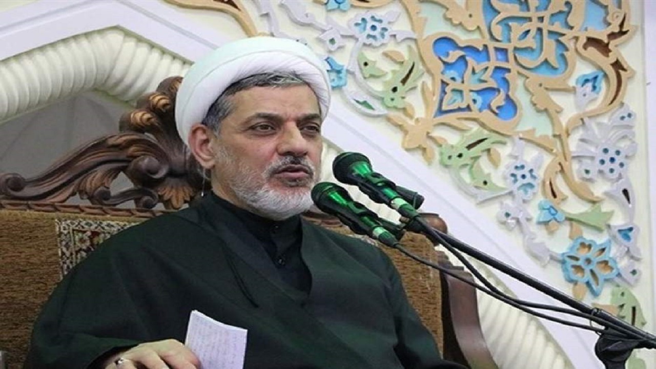 برگزاری یادواره لاله‌های آسمانی مدافع حرم در میبد