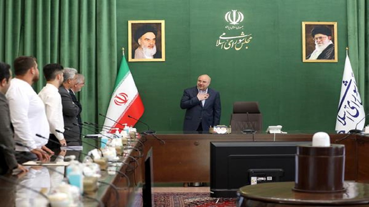 دیدار خانواده‌های جهادگران جانباخته در سیل گلستان با رئیس مجلس
