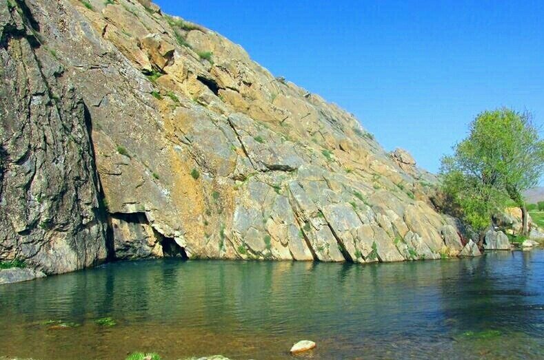 چشمه بلاغ حک