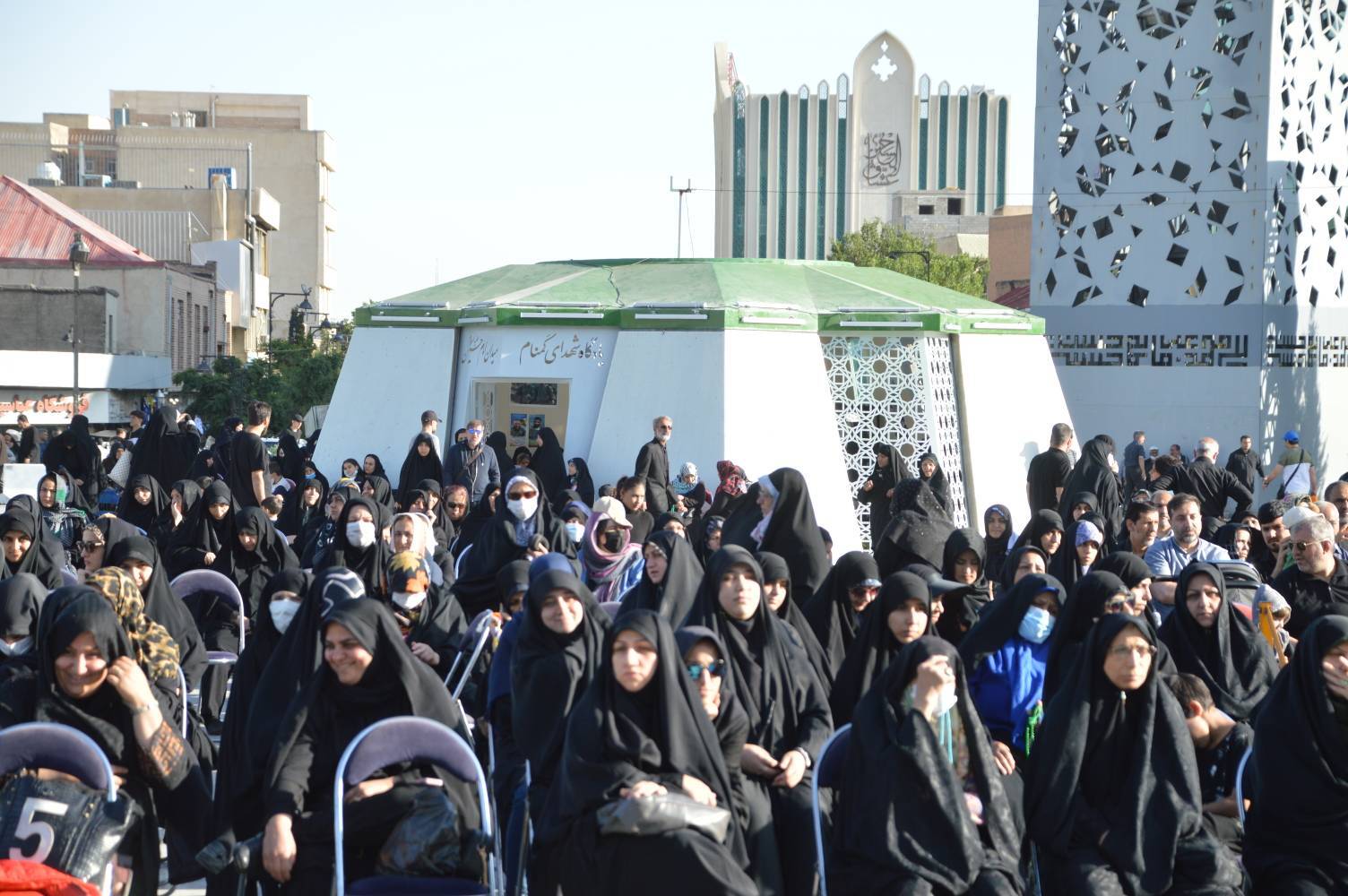 حضور بانوان در مراسم شهادت امام صادق