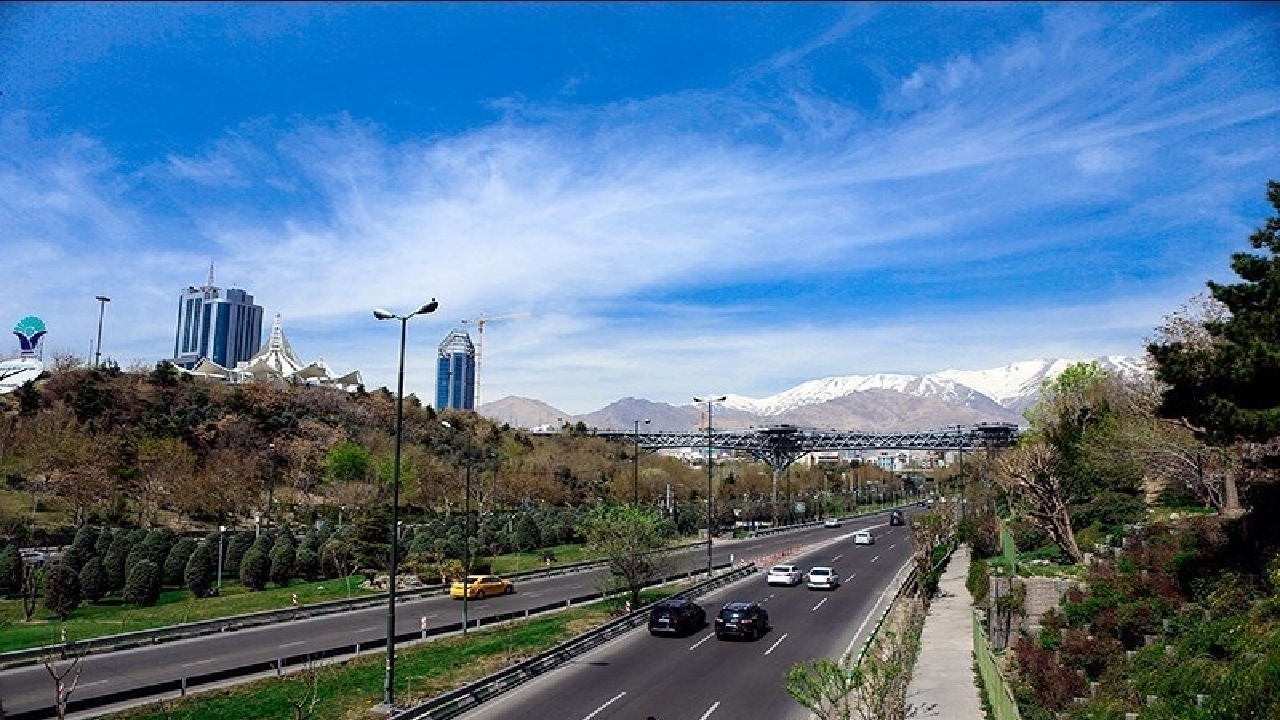 کیفیت هوای پایتخت در شرایط قابل قبول