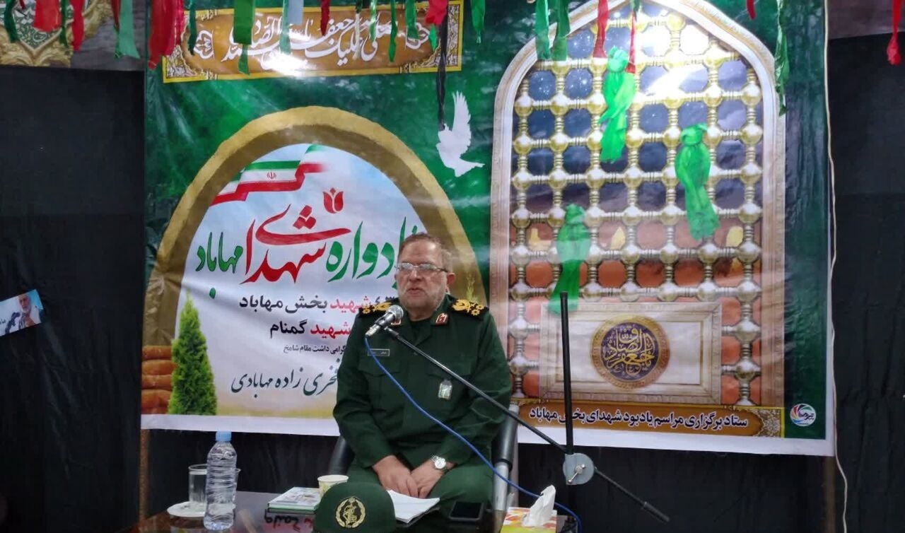 سرلشکر ایزدی: دشمن به دنبال ایجاد شبهه در جامعه است