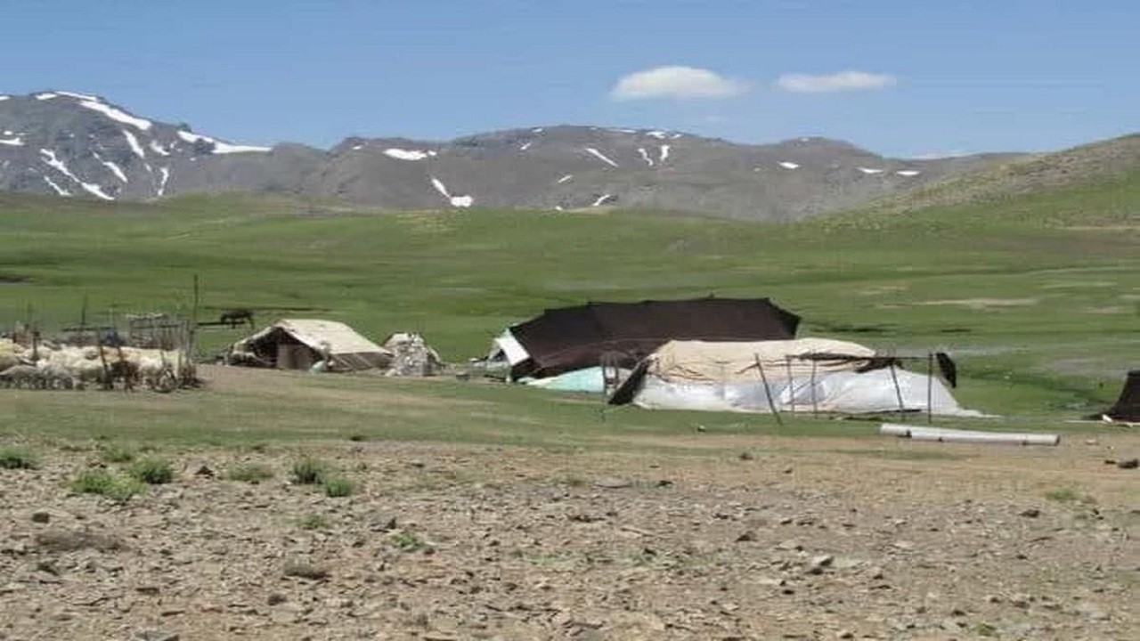 آغاز مطالعات توسعه احیای صنایع دستی و گردشگری عشایری استان قزوین