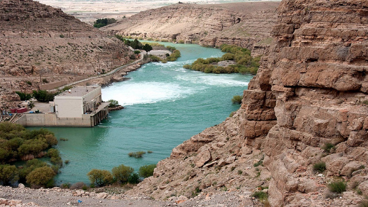 افغانستان خود را به معاهده هیرمند متعهد می‌داند