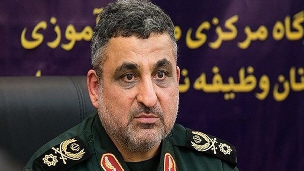 استکبار با فناوری‌های جدید درصدد زیر سوال بردن حاکمیت کشورهاست