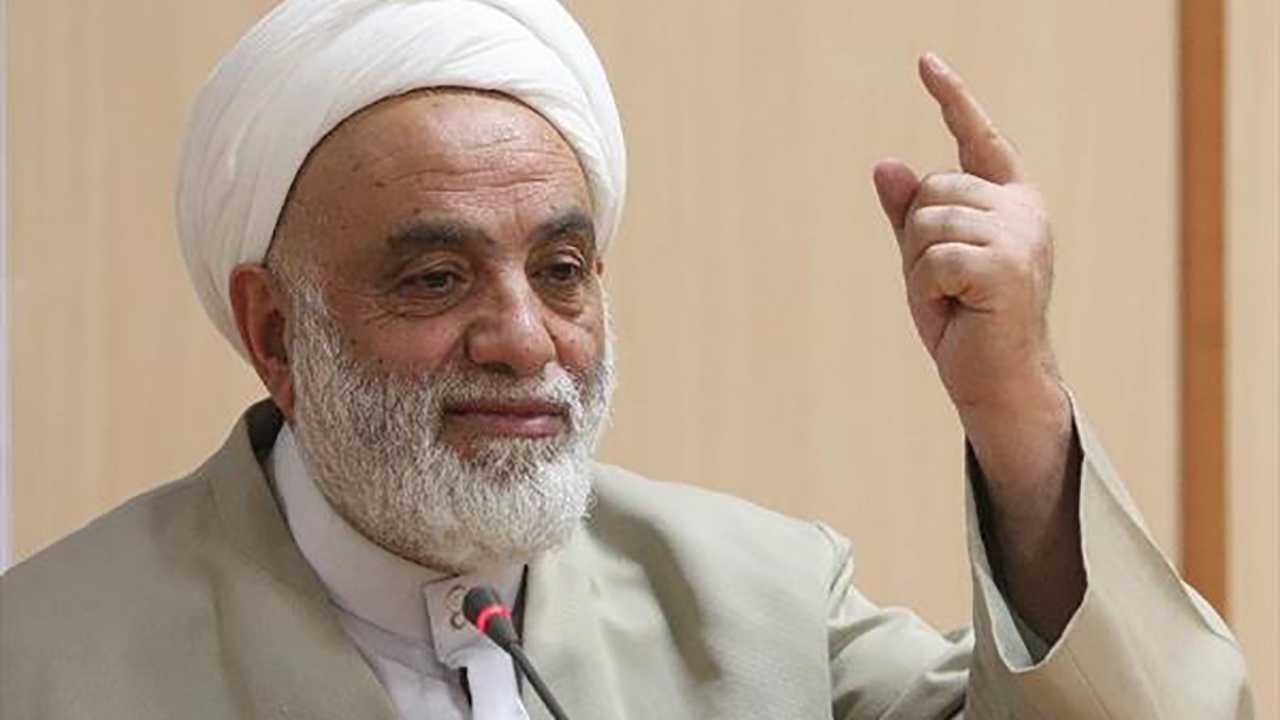 آیا «لا اکراه فی الدین» به معنای آزادی حجاب است؟ + فیلم