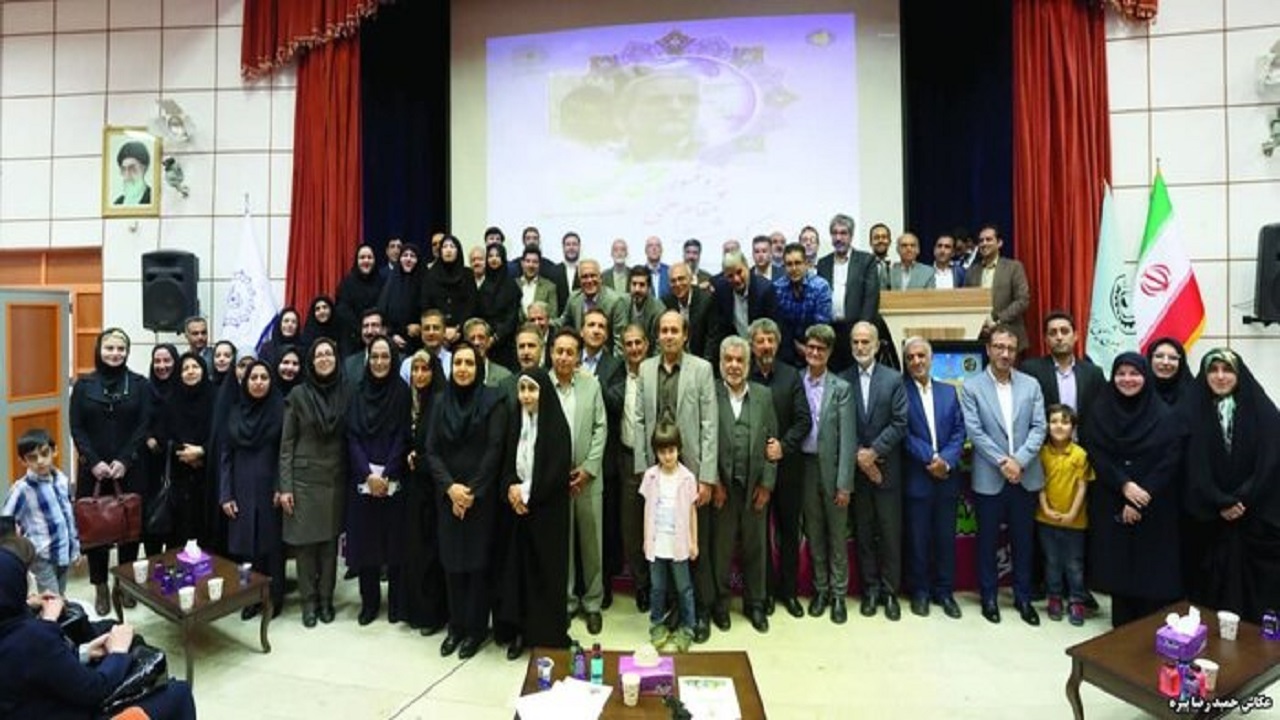 تربیت بیش از ۱۵۰ استاد دانشگاه در کشور/انجام ۱۰۰ هزار ارجاع علمی به مقالات پرفسور مجتبی شمسی‌پور