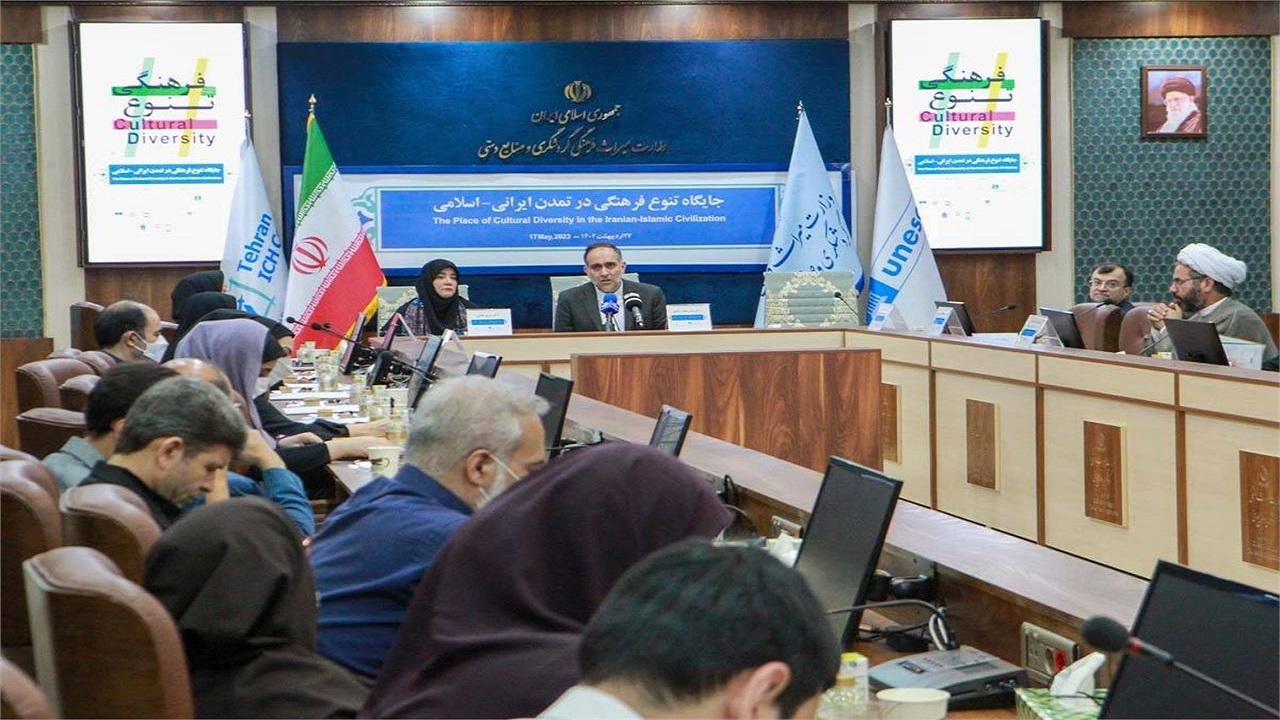 گسترش سیاست‌های فرهنگی کشور در گرو تنوع فرهنگی و قومی
