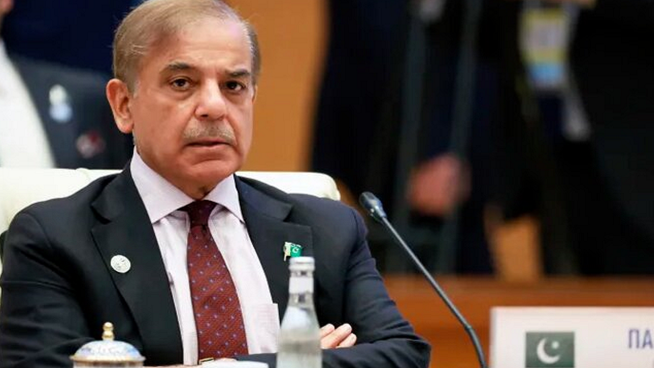 نخست وزیر پاکستان از دو برابر کردن همکاری‌ها با ایران خبر داد