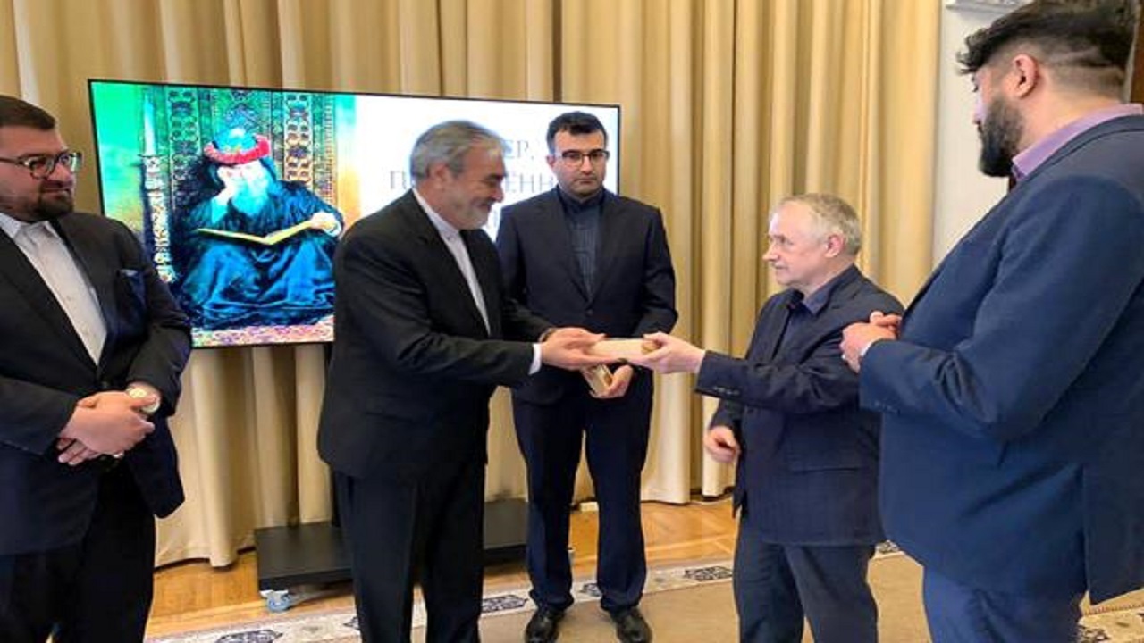 حضور هیات پارلمانی کشورمان در مراسم بزرگداشت عمر خیام