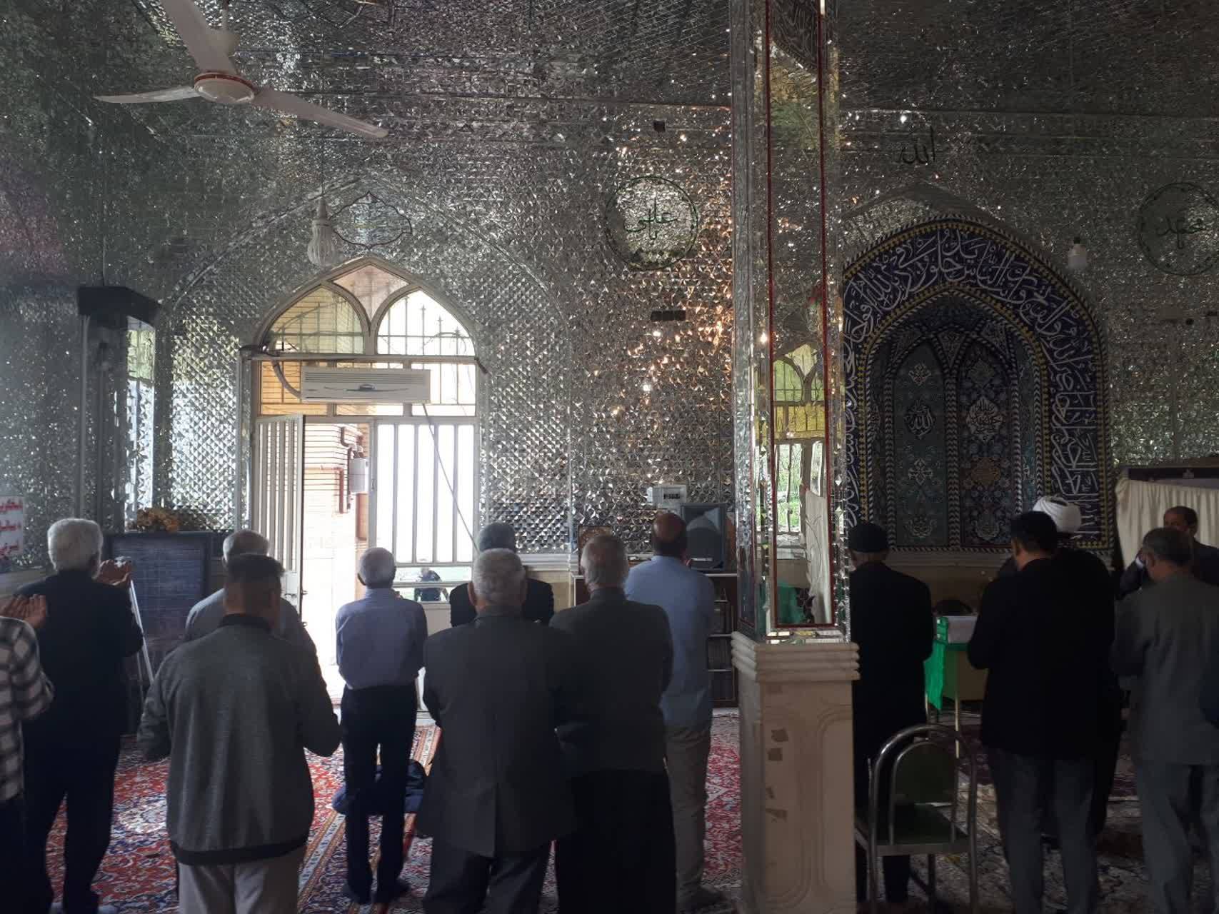 نماز عید فطر در امامزاده