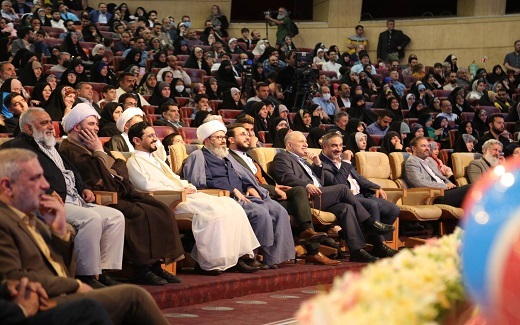 گردهمایی محفل با بیش از ۲ هزار نفر در برج میلاد برگزار شد