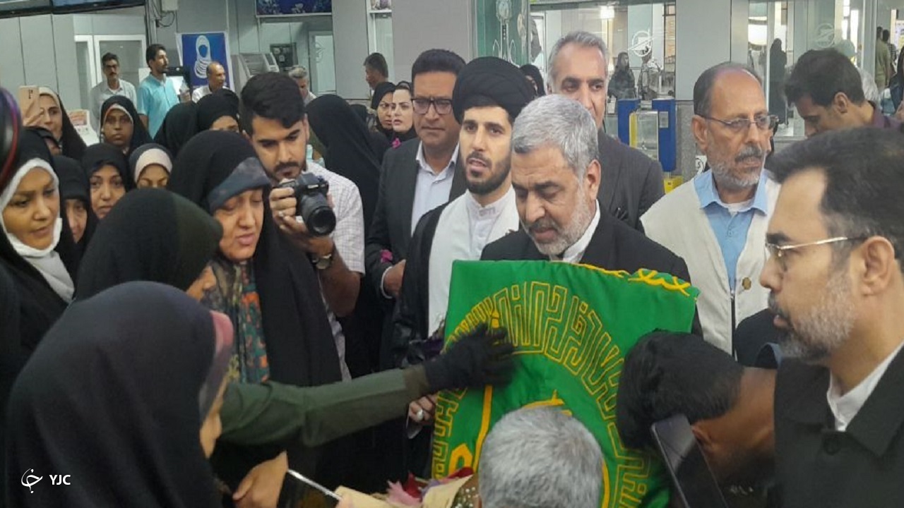 ورود کاروان خادمان رضوی به بندرعباس + عکس و فیلم