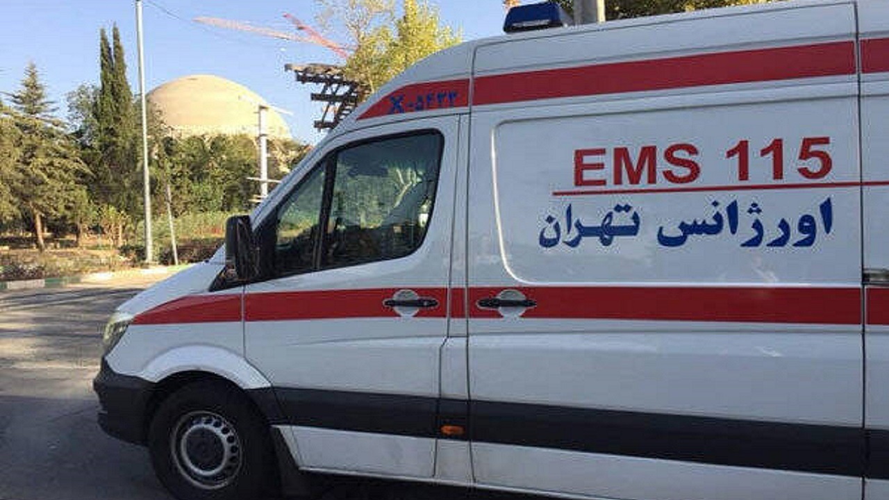 بروز مصدومیت به دلیل حریق در یکی از انبار‌های محدوده گمرک