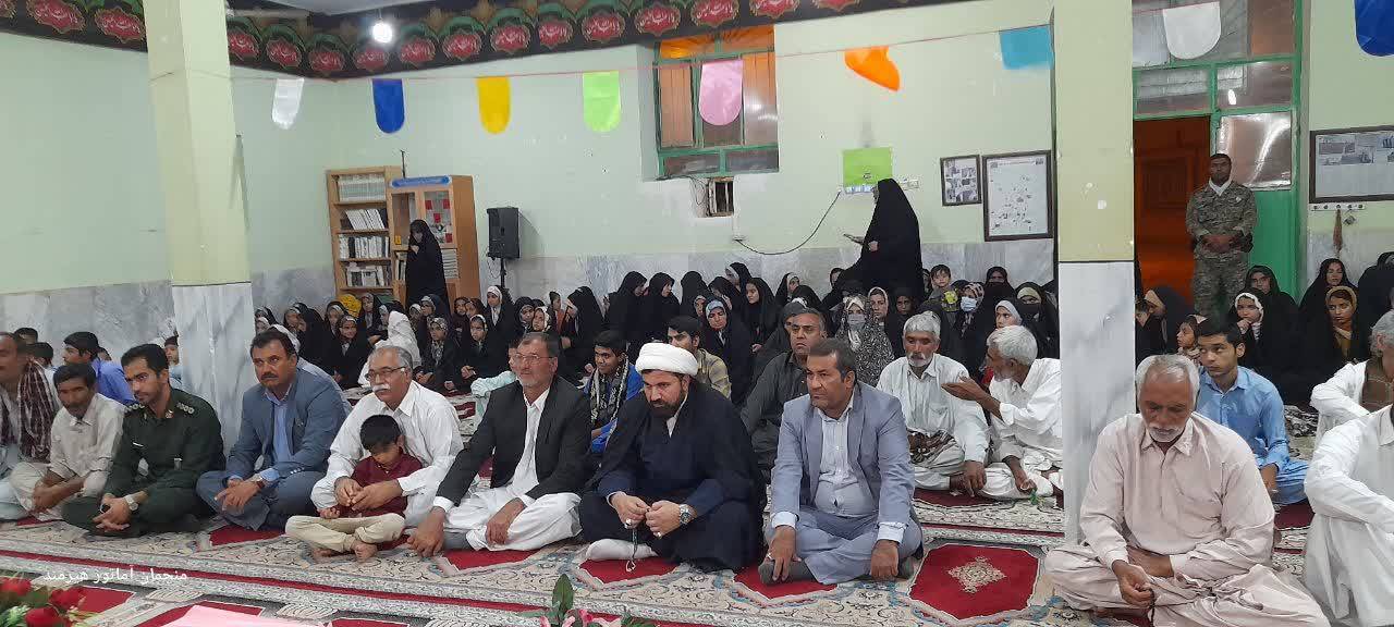 حضور مردم در جشن میلاد