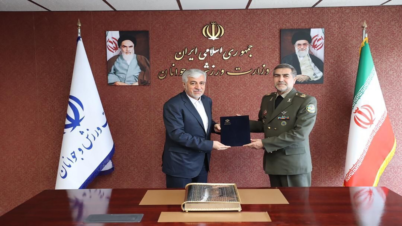 فولادی مشاور وزیر ورزش شد
