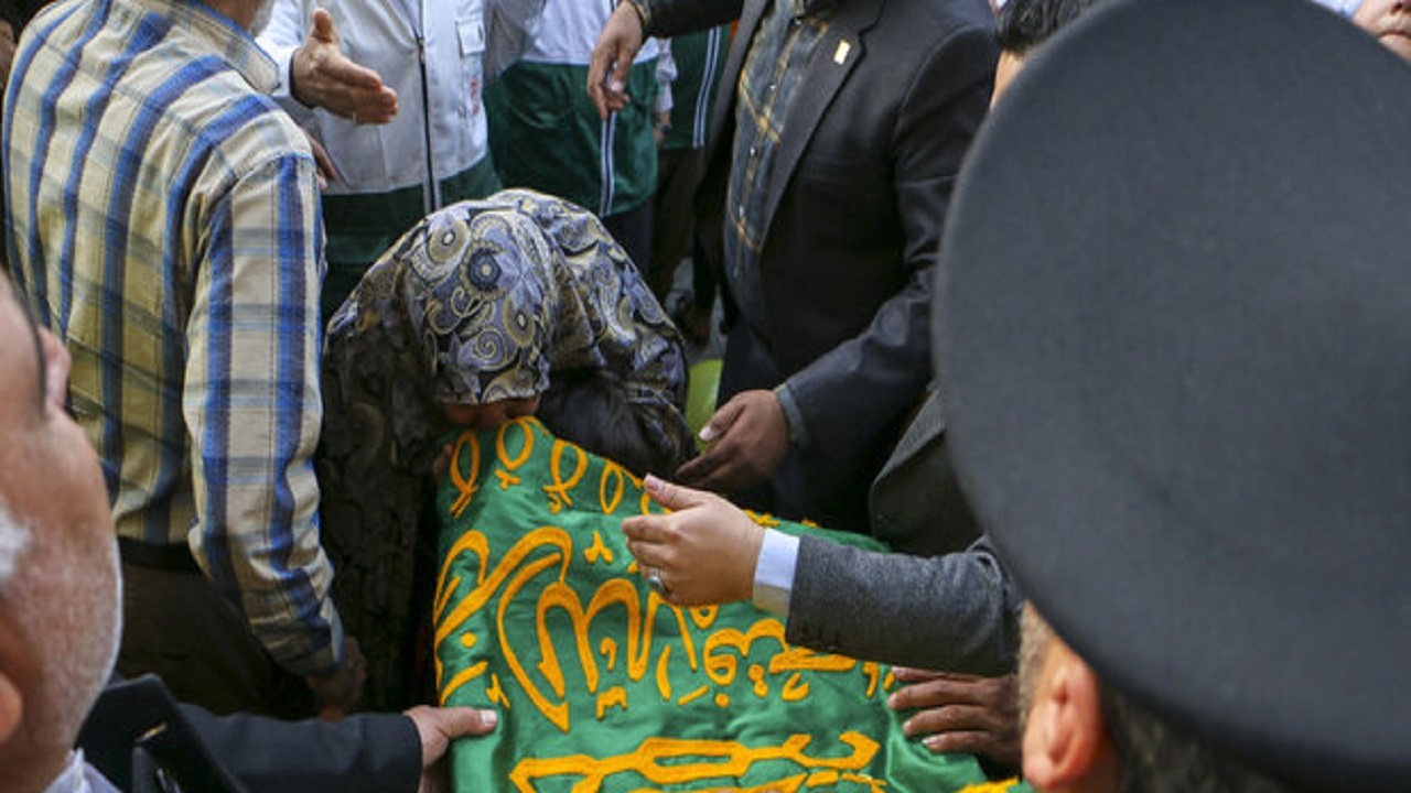 کاروان خدام حرم رضوی وارد کرمانشاه شد