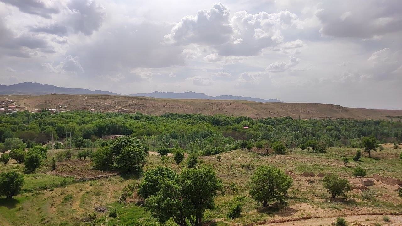 گشت و گذار بهاری در روستای گردشگری توآباد + فیلم