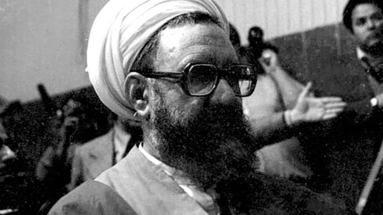 محبوبیت شهید مطهری به عنوان استاد دانشگاه تهران + موشن گرافیک