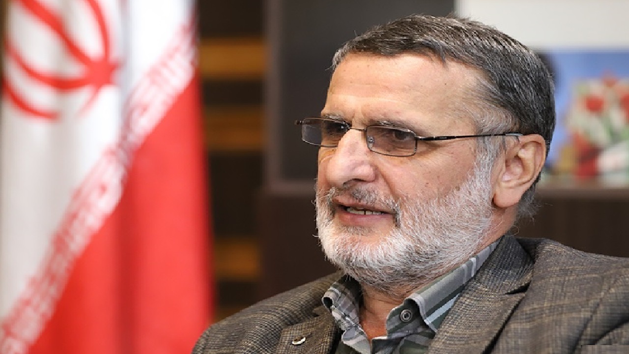 در همان برنامه عذرخواهی کنید