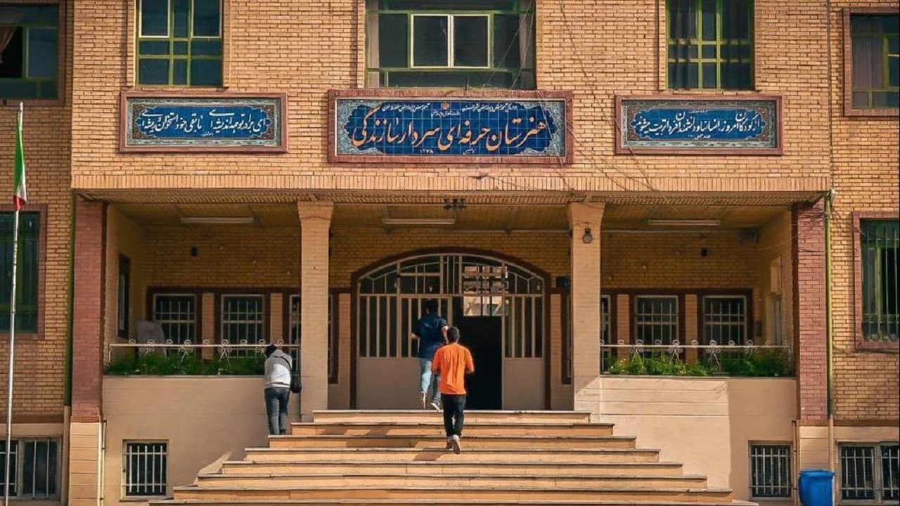 بیش از ۱۴ هزار دانش آموز در هنرستان‌های زنجان تحصیل می‌کنند