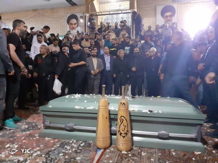 تشییع و خاکسپاری پیکر خلیل عقاب