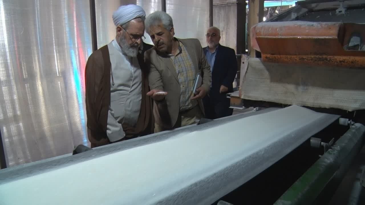 مسئولان در حمایت از صنعتگران کوتاهی نکنند