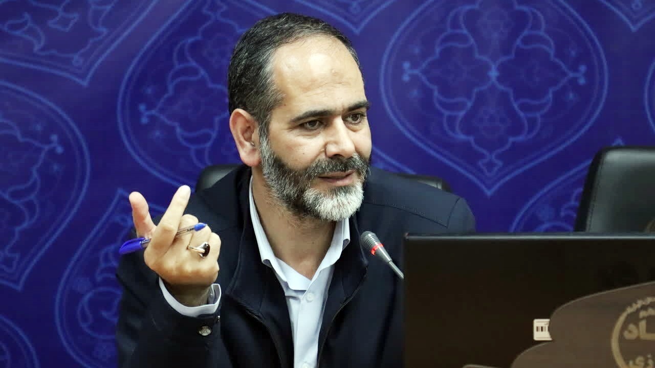 روند تعیین نرخ ۱۵ هزار تومانی گندم غیرقانونی است