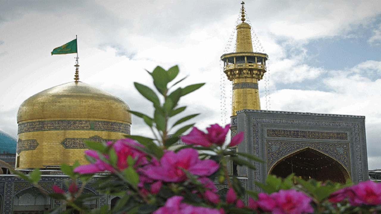 اعزام ۵۰ دانش آموز زیارت اولی به مشهد مقدس