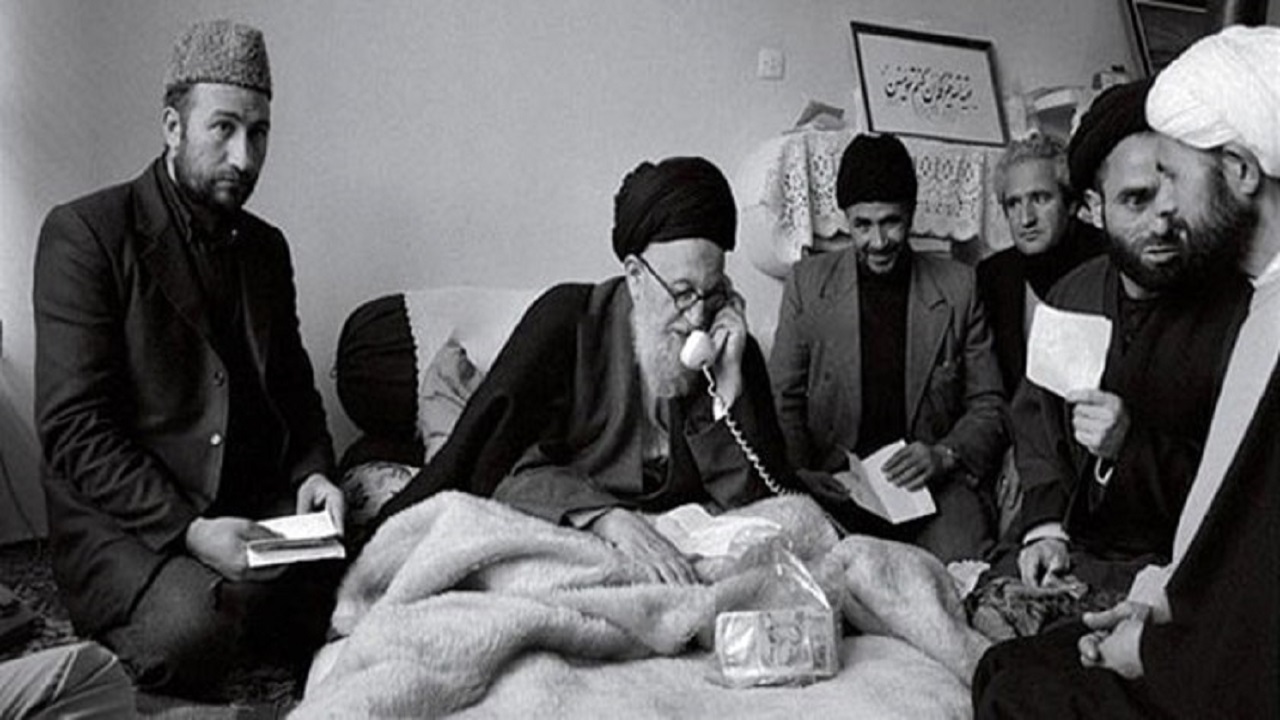 آیت‌الله شریعتمداری مرجعی که رفیق سازمان «سیا» شد