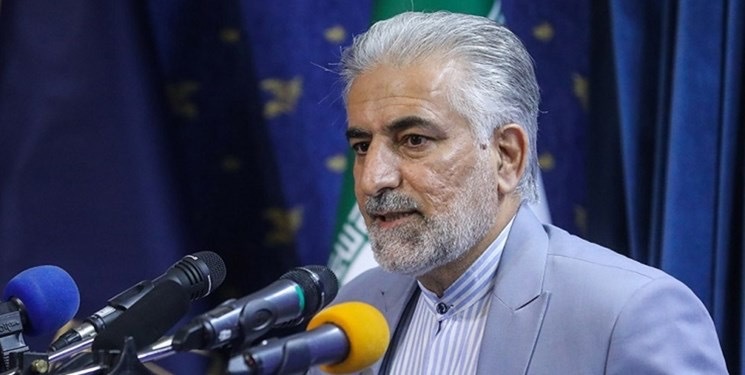 در حوزه بهداشت و درمان فراتر از حداقل قواعد استاندارد هستیم