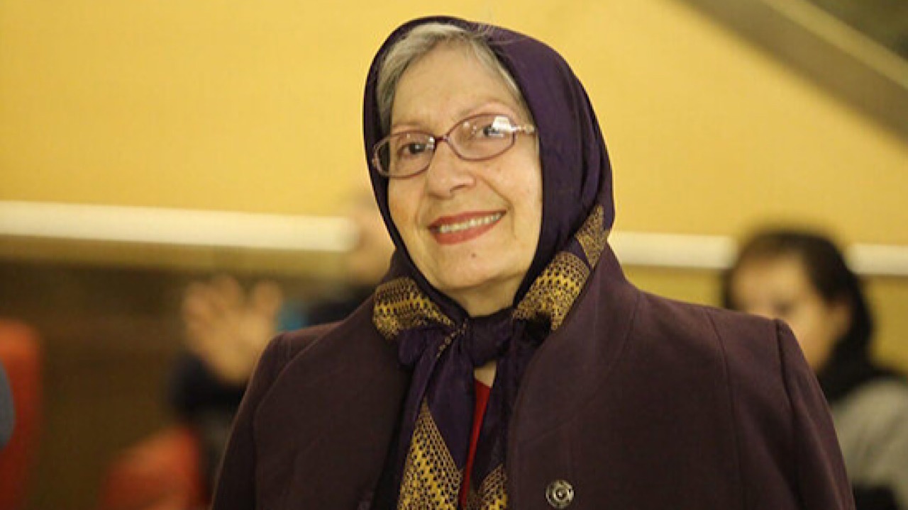 شیرین یزدان‌بخش از بیمارستان مرخص شد