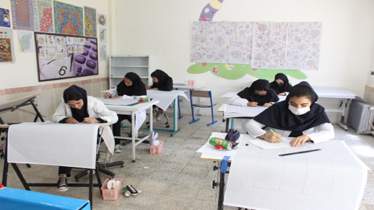 ۷ هنرجوی خراسان جنوبی در راه مرحله کشوری المپیاد فرش
