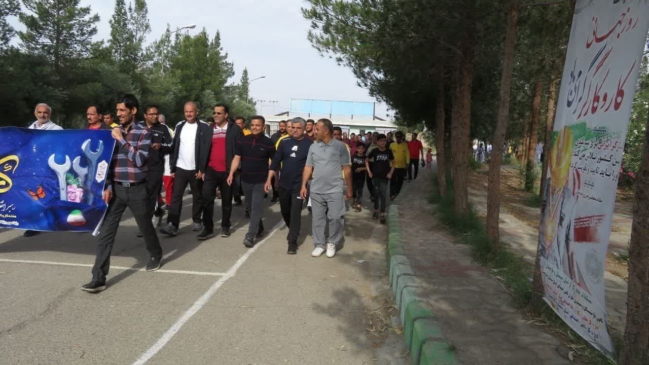 برگزاری جشنواره فرهنگی ورزشی  قرار تلاش  در زاهدان