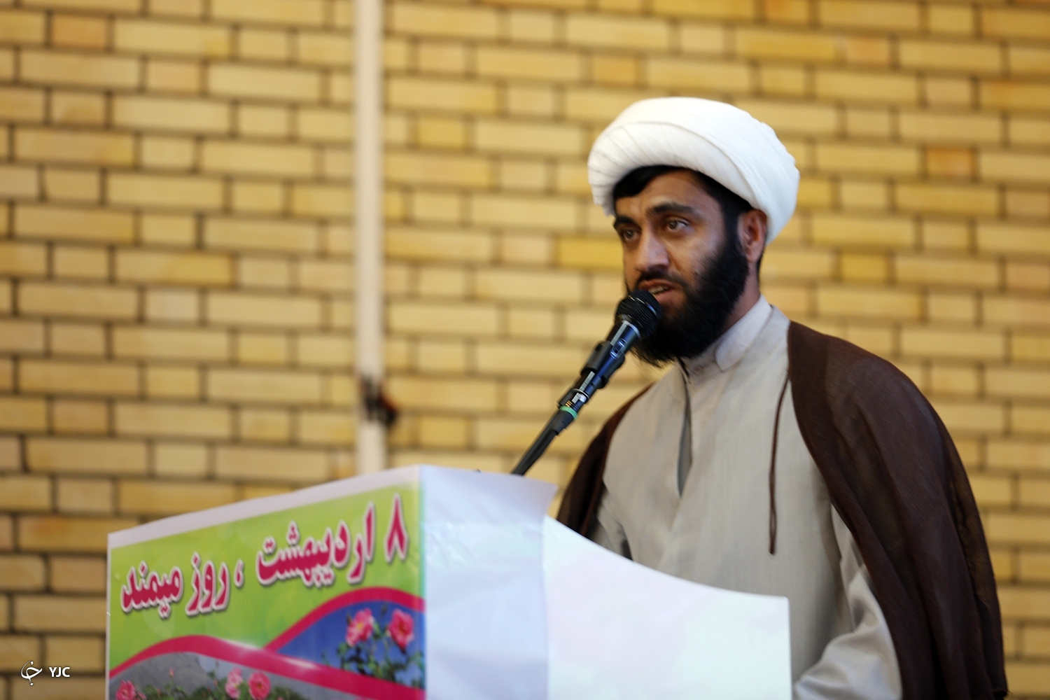 آیین جشن ملی روز میمند و برگزاری جشنواره های متعدد گل و گلاب