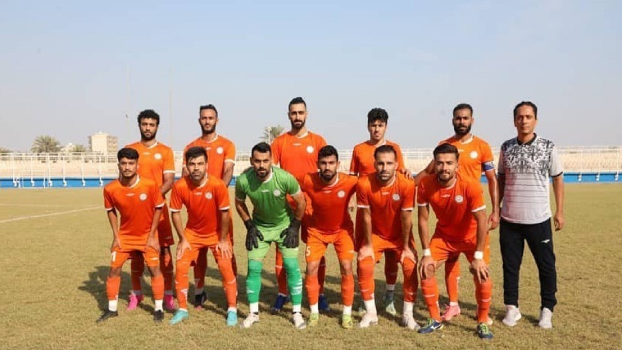 شهرداری بندرعباس در لیگ دسته دو فوتبال ماندنی شد