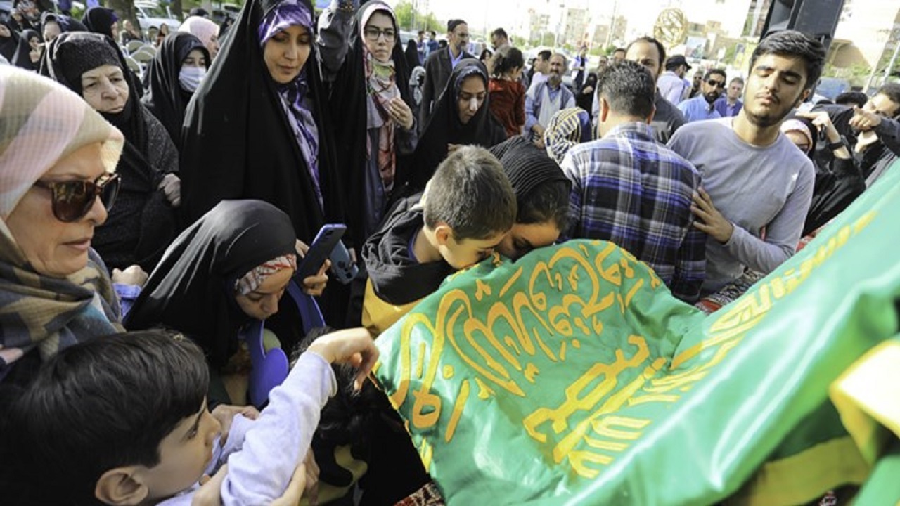 برگزاری جشن زیر سایه خورشید در نهاوند 