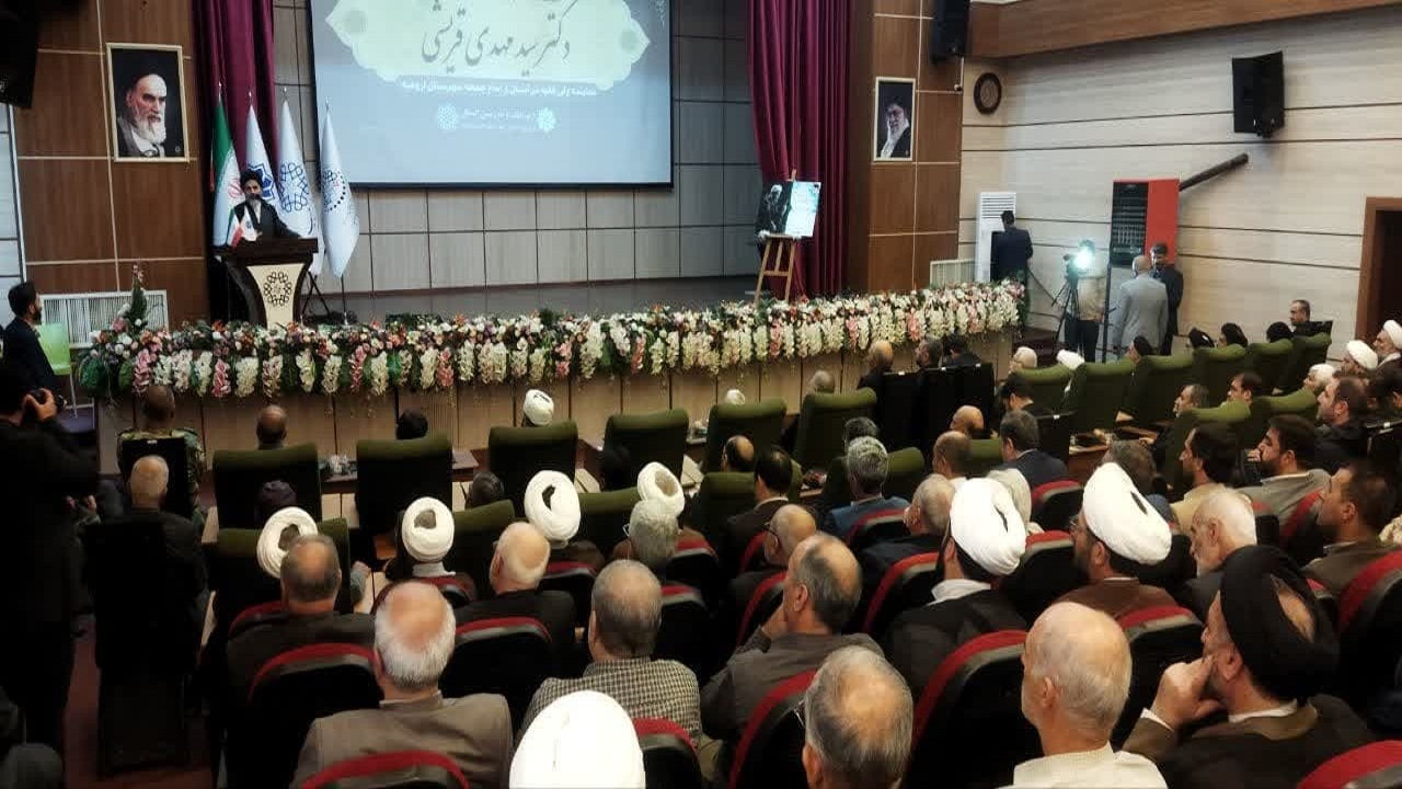 حجت الاسلام والمسلمین حسنی نماد مجاهدت و مبارزه