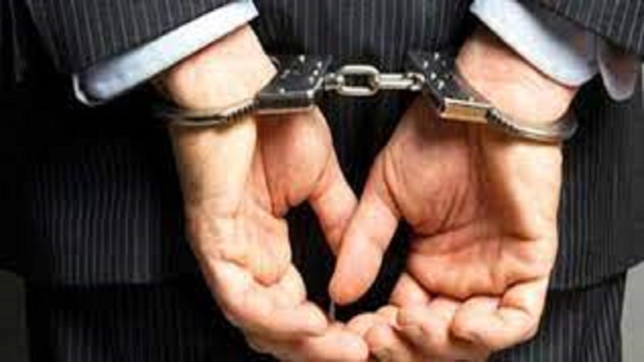 دستگیری عامل اختلاس در یک اداره دولتی  در اندیکا